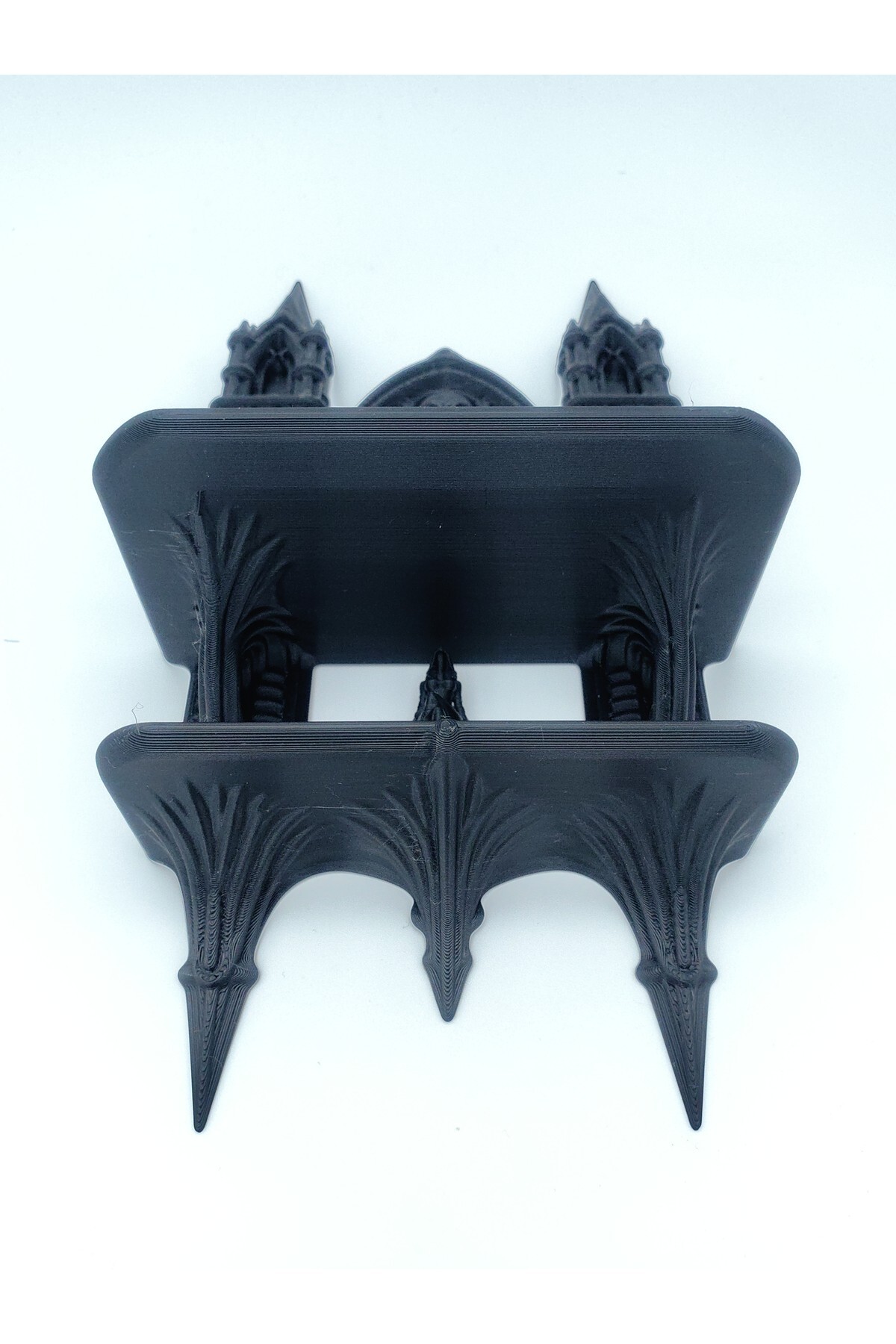 Gotik Katedral Duvar Rafı 2 Katlı Dekoratif Takı ve Kristal Sergileme Standı